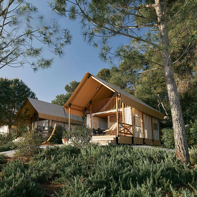 Customized Outdoor Luxury Waterproof Hotel Canvas Glamping Safari Tent