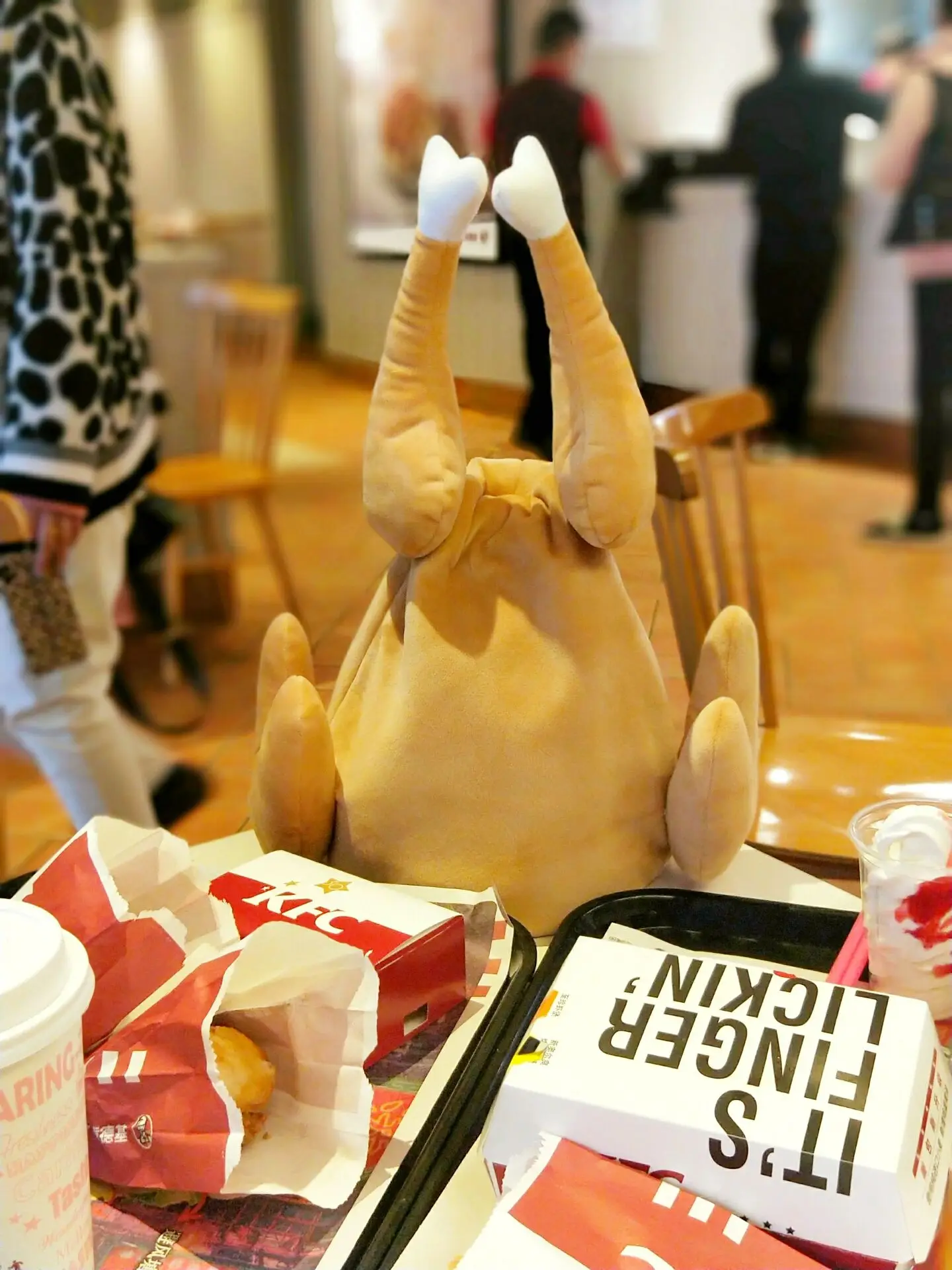 Turkey Hat Electric Music Santa Thanksgiving Hat  Plush Roasted Turkey Hat  Novelty Toy for Christmas Gift