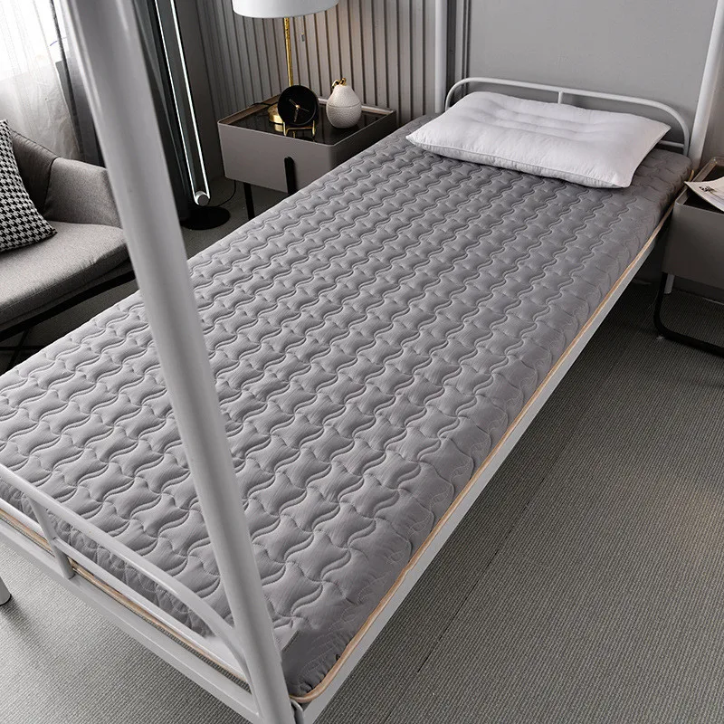 Mattress Student dormitory single padded padded bed comfortable beautiful  mattress folded on the floor