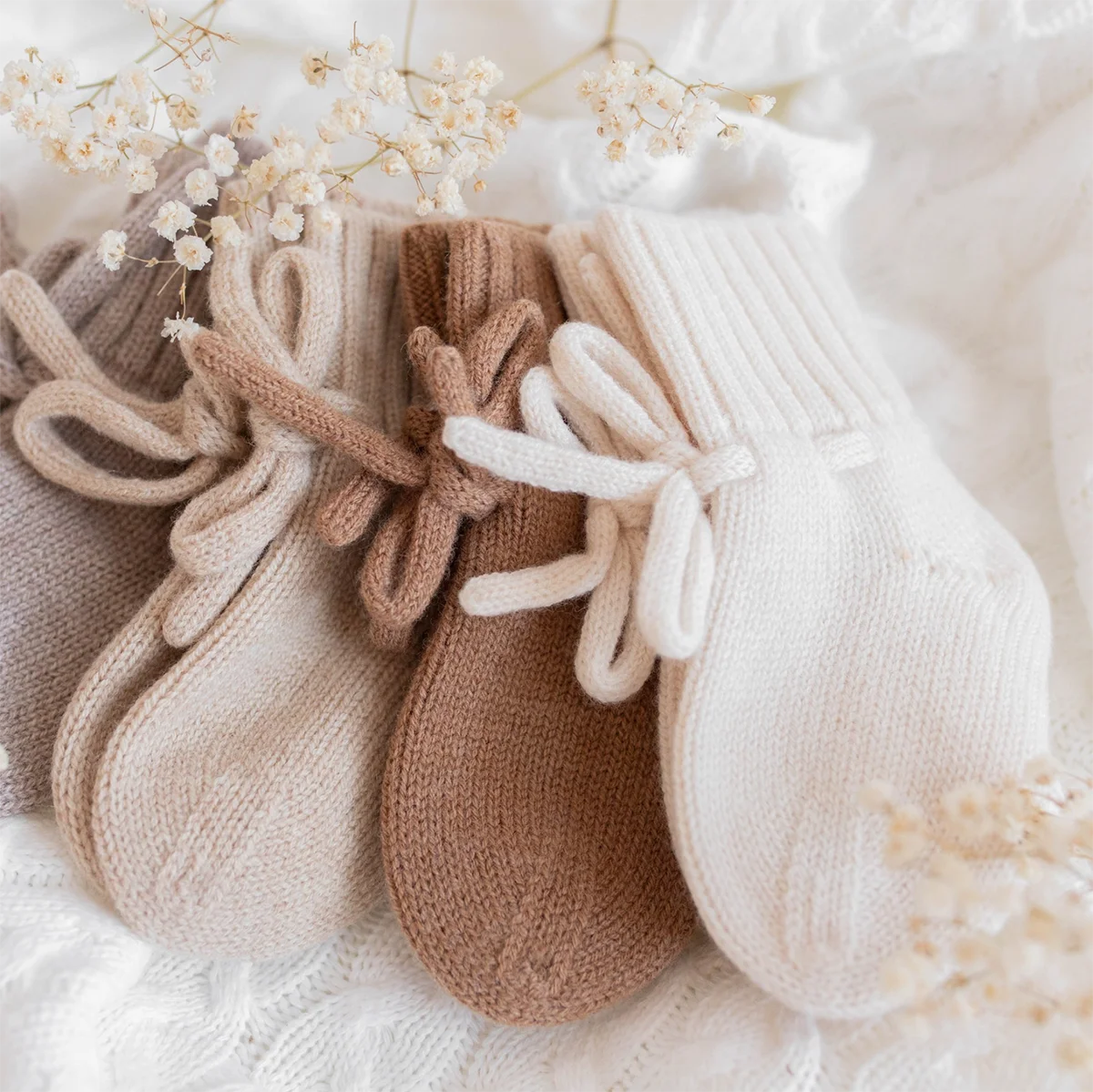 Custom Cashmere baby socks infant customized knitted luxury knitwear baby merino wool booties socks for newborns