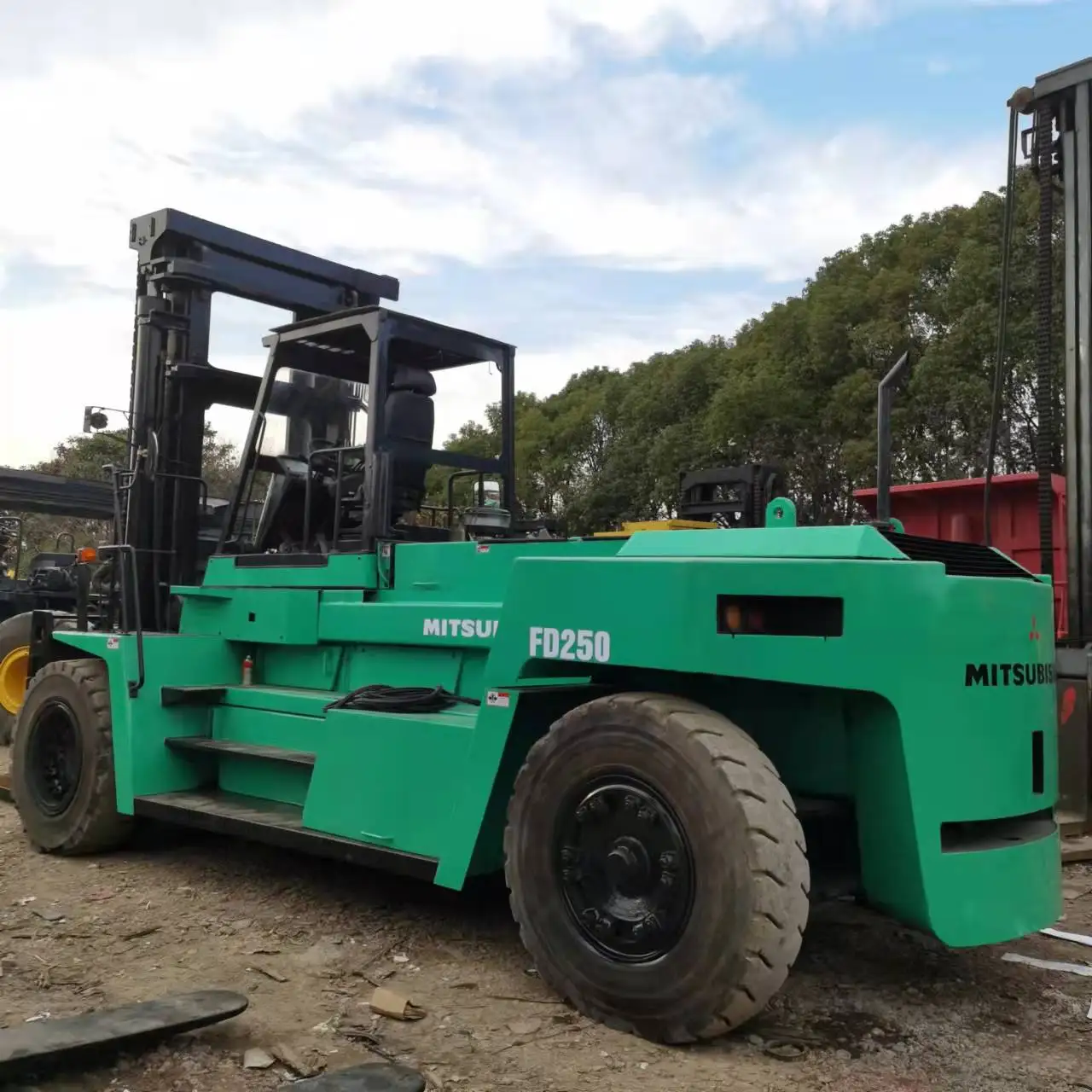 mitsubishi FD300 30 ton good condition 25 ton 20 ton 15 ton in stock hot sell cheap price low price low hours