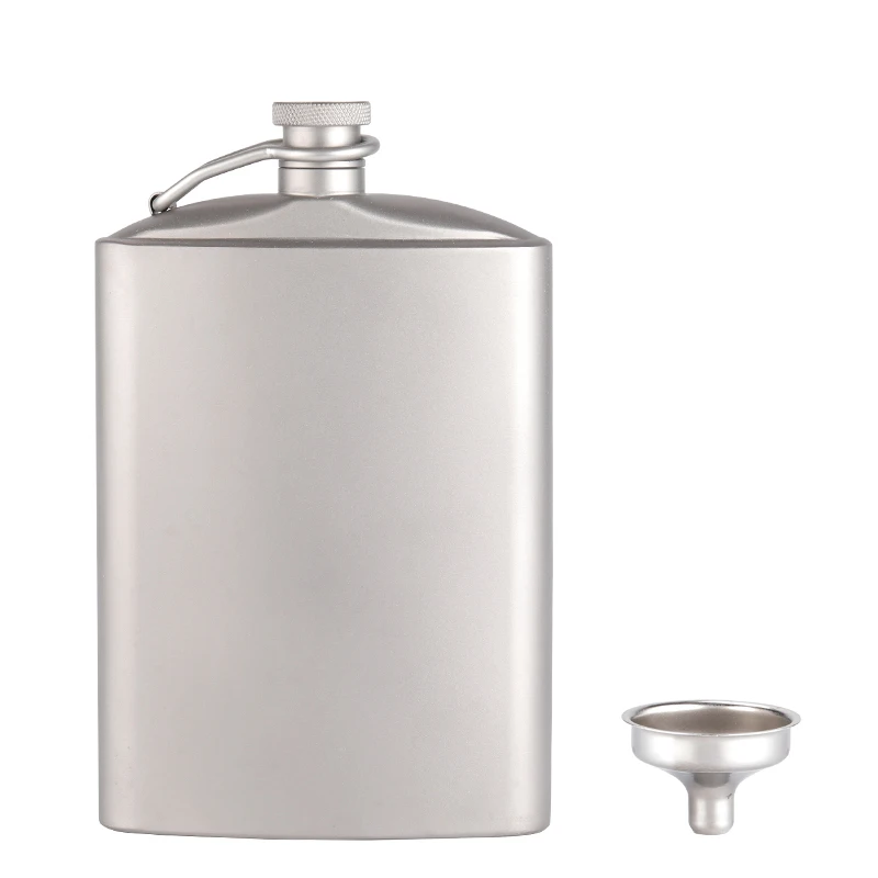Titanium Hip Flask Canteen Design 260ml 8.8 oz Capacity for outdoor camping accessories