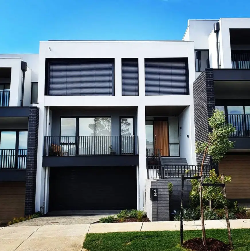 LIUJIA 2023 Manufacturer Waterproof Outdoor Window Roller Blinds Shutter Sunproof Aluminum Outdoor Venetian Roller Blinds