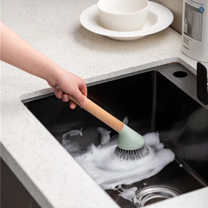 Pinmoo household long handle ecofriendly dish cleaning brush not to hurt hands pot cleaner brush