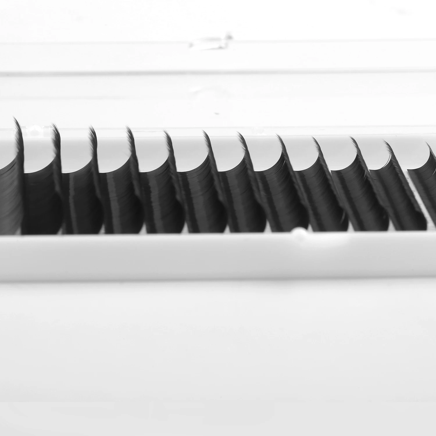 Jaunty Sky Soft Silk Lash Wholesale Korean False Eyelash Extension Professional Natural Individual Eyelash Extension Kits