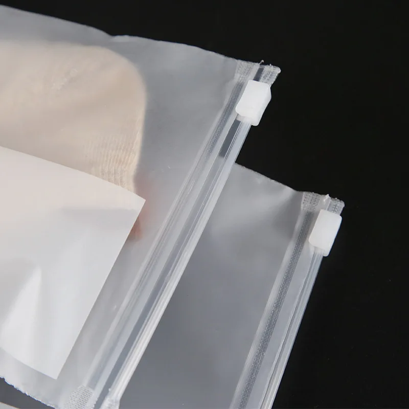 Custom Pvc Bag with Zipper clear Plastic Packaging Parcel Bag PE Zipper Bag for Socks Underwear Clothes Packaging