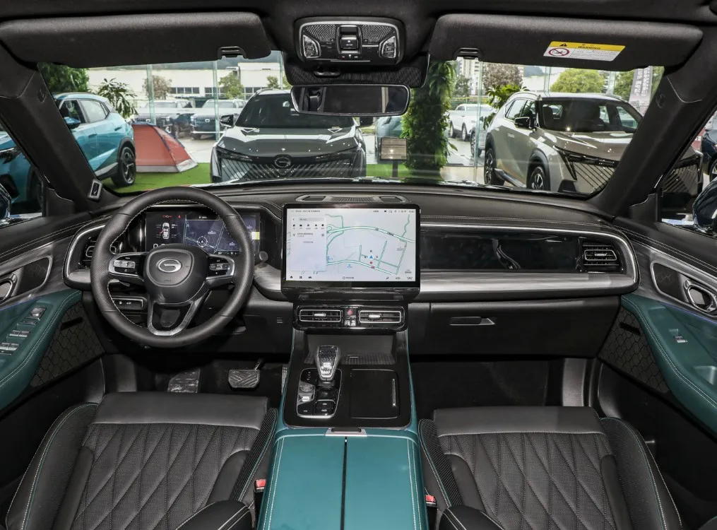 Китайский бензиновый автомобиль GAC Trumpchi Gs8 M8 Es9 Aion автомобильный производитель Подержанный внедорожник 2023