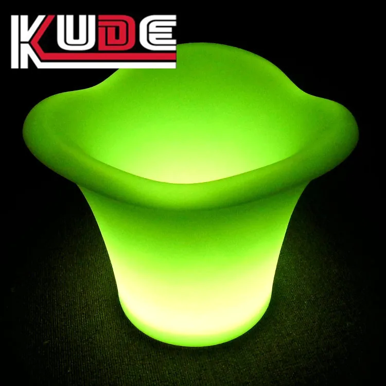 LED Cooler Bucket Portable Plastic Ice Bucket With RGB 16 Color Options