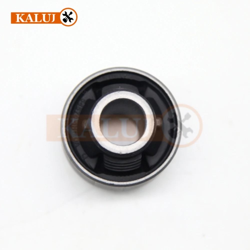 Kaluj Front Lower Suspension Bush Control Arm Bushing 54570-1HJ0A 545701HJ0A For Nissan Almera Micra IV Note