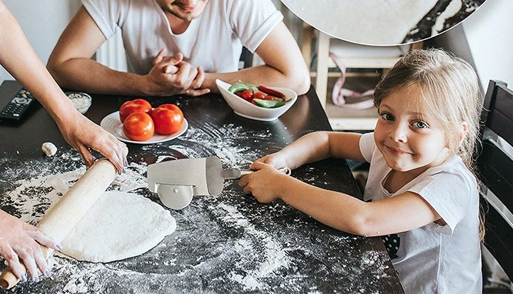 Pizza Cutter Wheel 4 in 1 design, Super Sharp Slicer, very easy to Cut & Serve, all Stainless Steel, Dishwasher safe