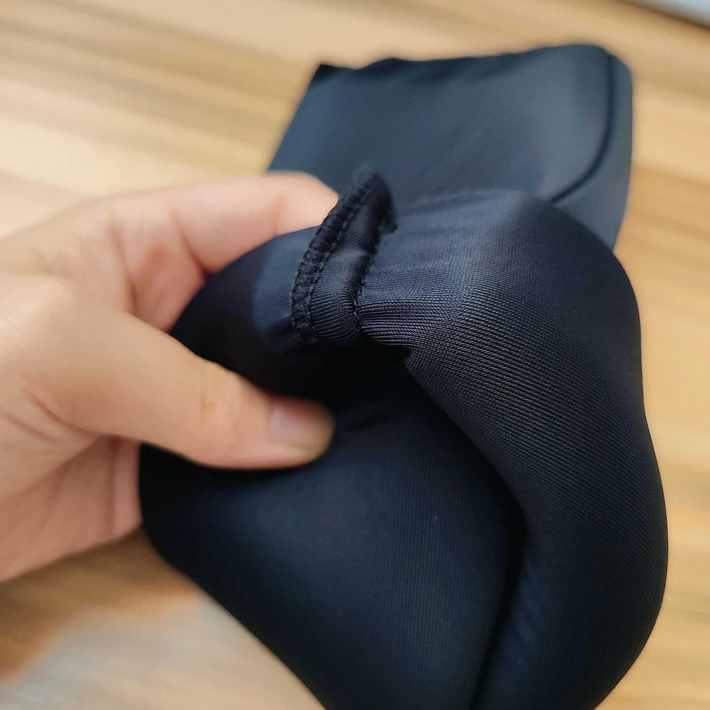 Heenlong Black Gel Ice Pack Sleeve Solid Gel for Knee Calf Ankle Arm Cooling Hot Cold Therapy Ice Sleeve for Pain Relief