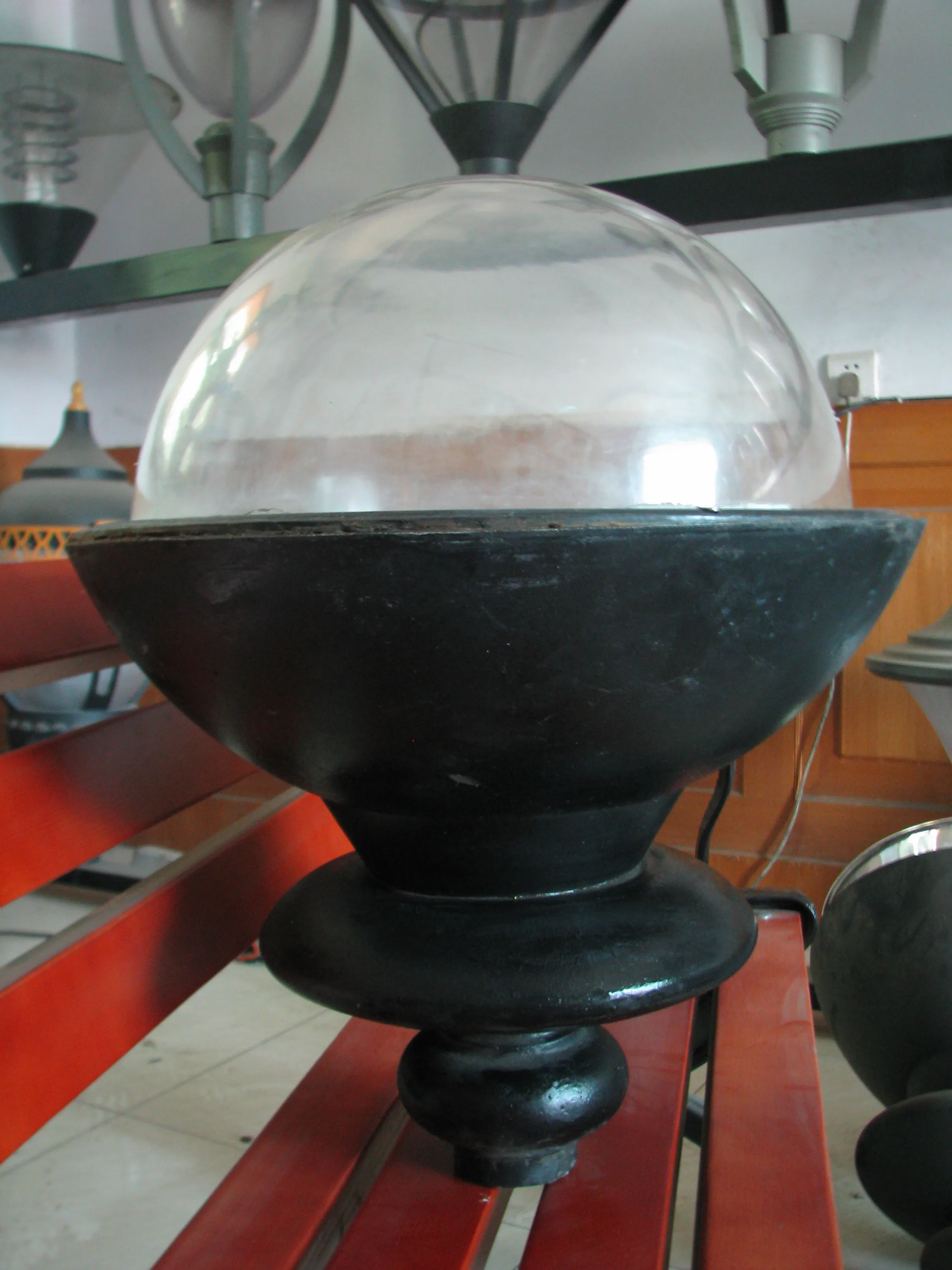 Литой алюминий Твердый держатель лампы с ударопрочным ПК лампой-дымоход