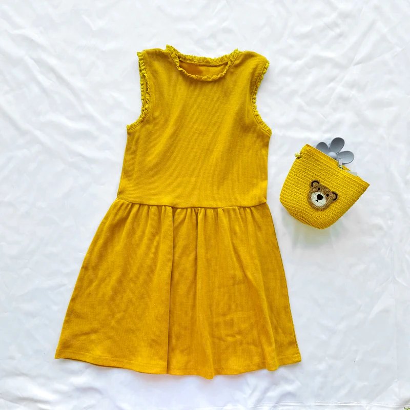 OEM  Summer smock dress baby girls cotton kids dresses Bright yellow soft baby girl dress