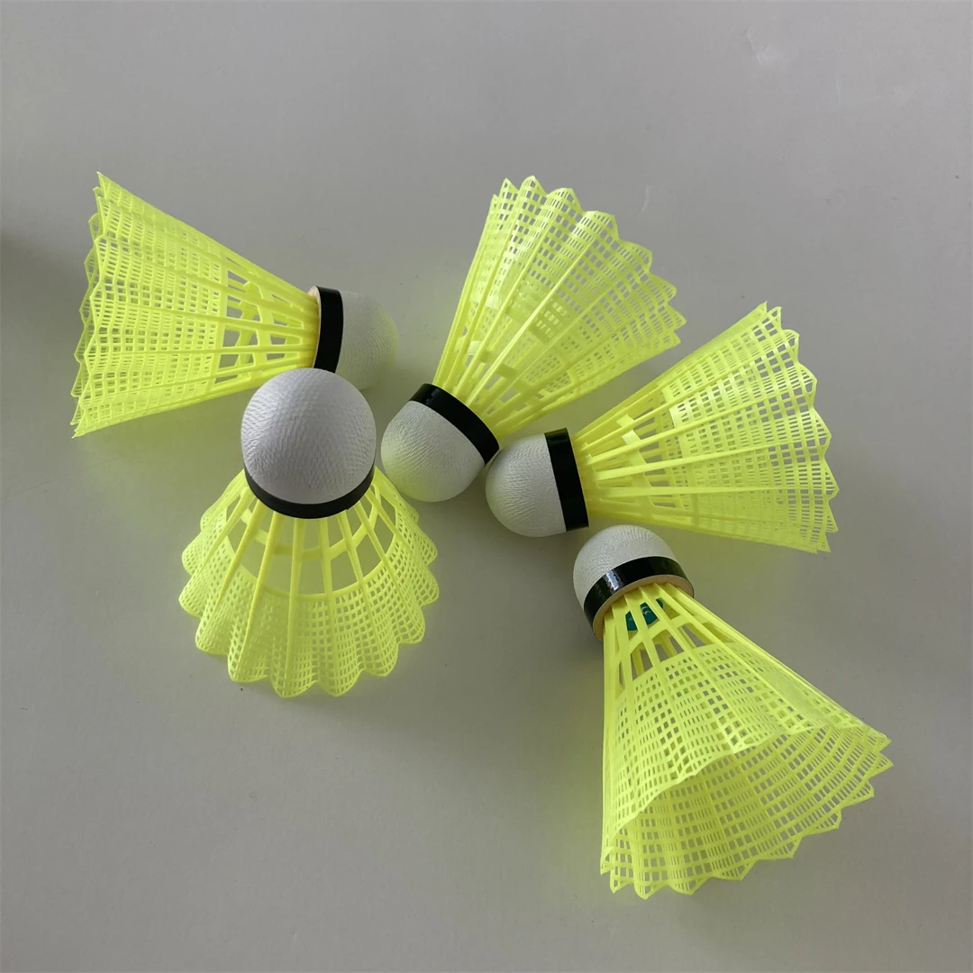 Cheap Customized Nylon Shuttle EVA Cock Sports High Speed Shuttle Cock Stability And Durability Practice Badminton