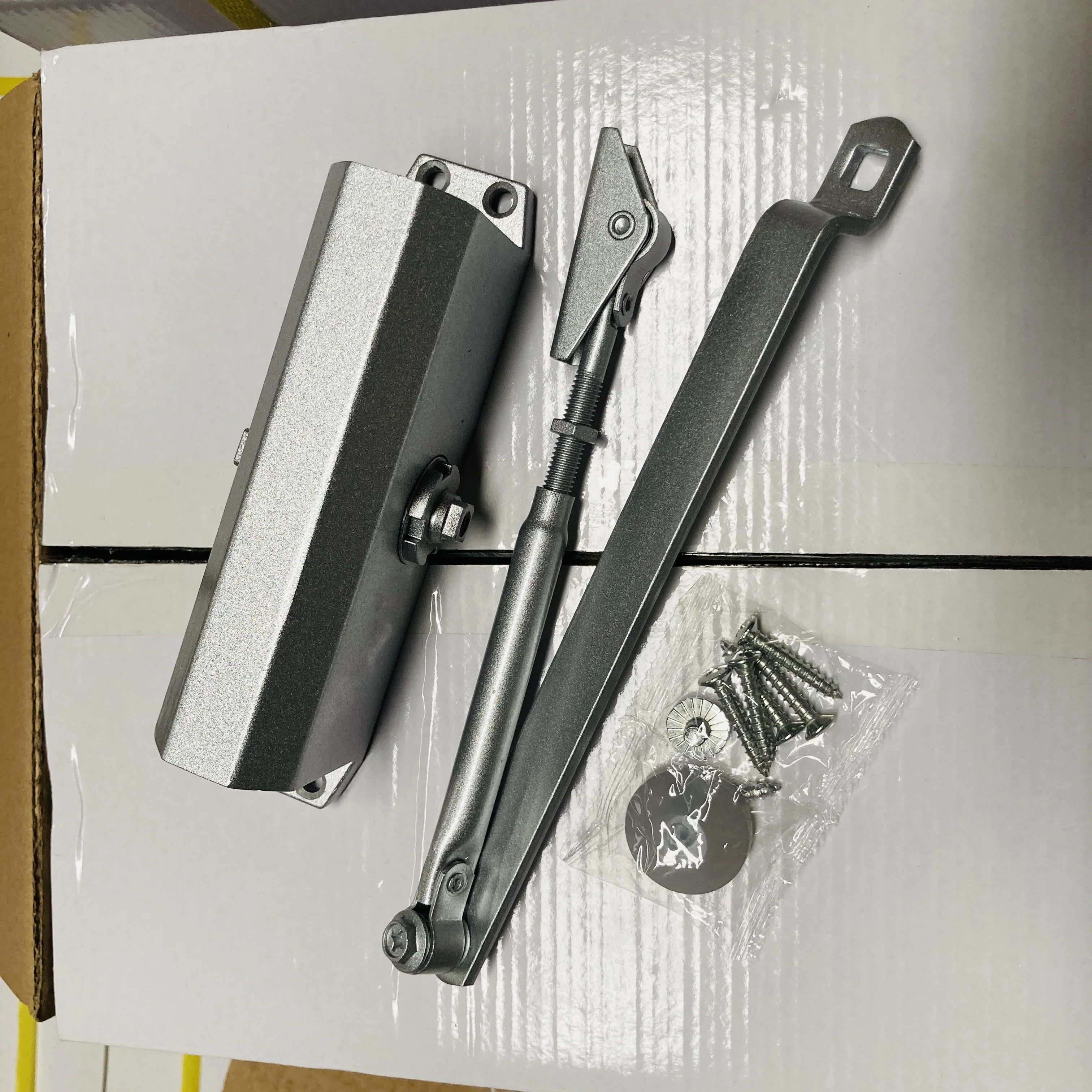 Factory Price Aluminum Oxide Silver Wooden Small Door Adjustable Magnetic Door Closer