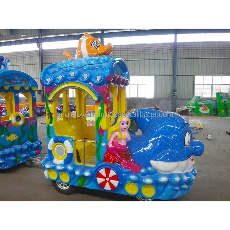 The Most Popular Family Game Rides Train Beautiful Electric Trackless Train Funny Kids Rides for Theme Park