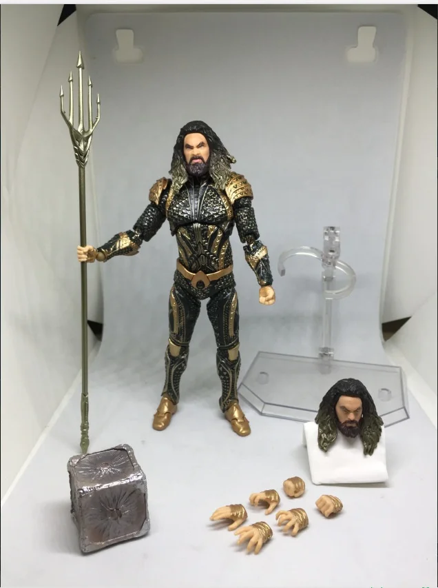 maf 061 Aquamans Atlantis Trident portable doll boxed Handmade gifts action figure gift toys Collection wholesale MAF