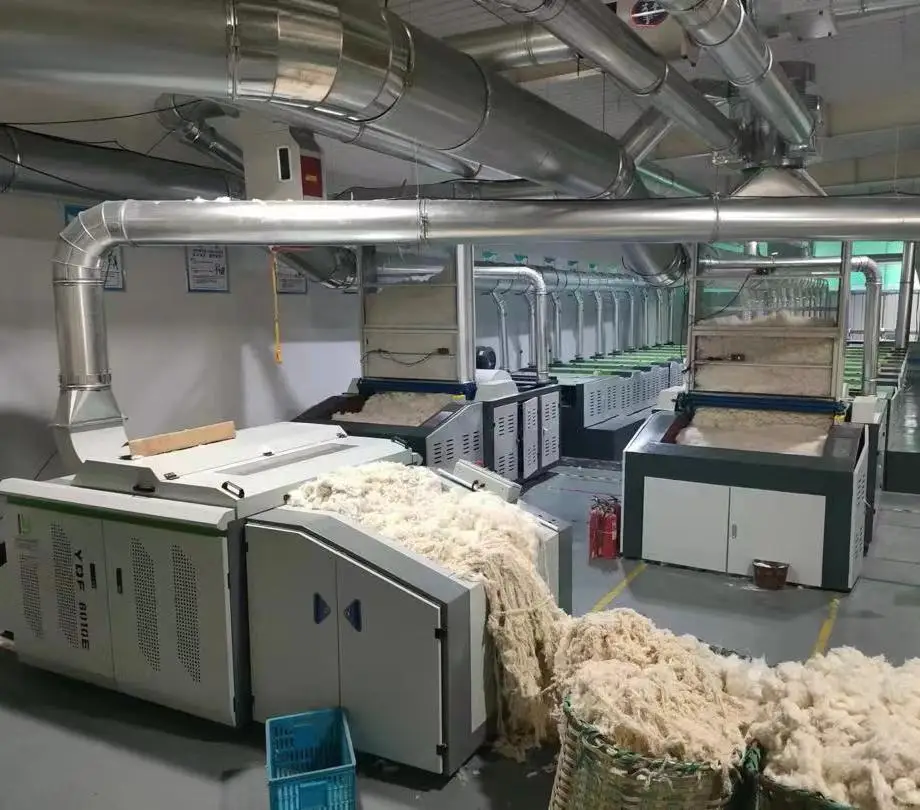 open textile waste machine thread waste , knitted cut fabric clips , weaving cut fabric 100% cotton or blend polyester / cotton