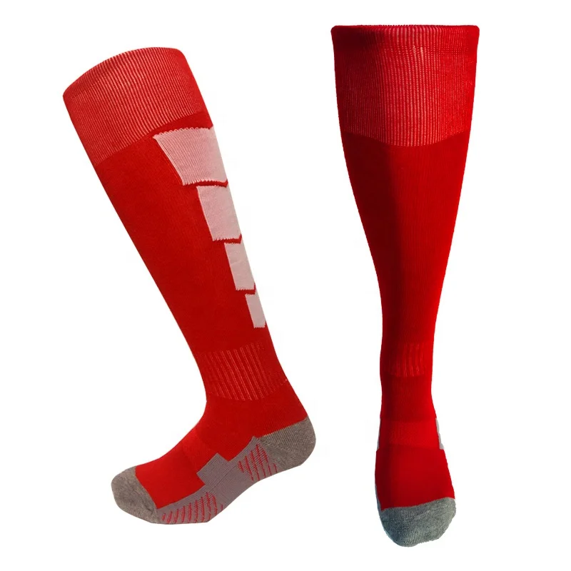 High quality fashion athletic wholesale grip anti slip cotton men football custom logo sports soccer socks