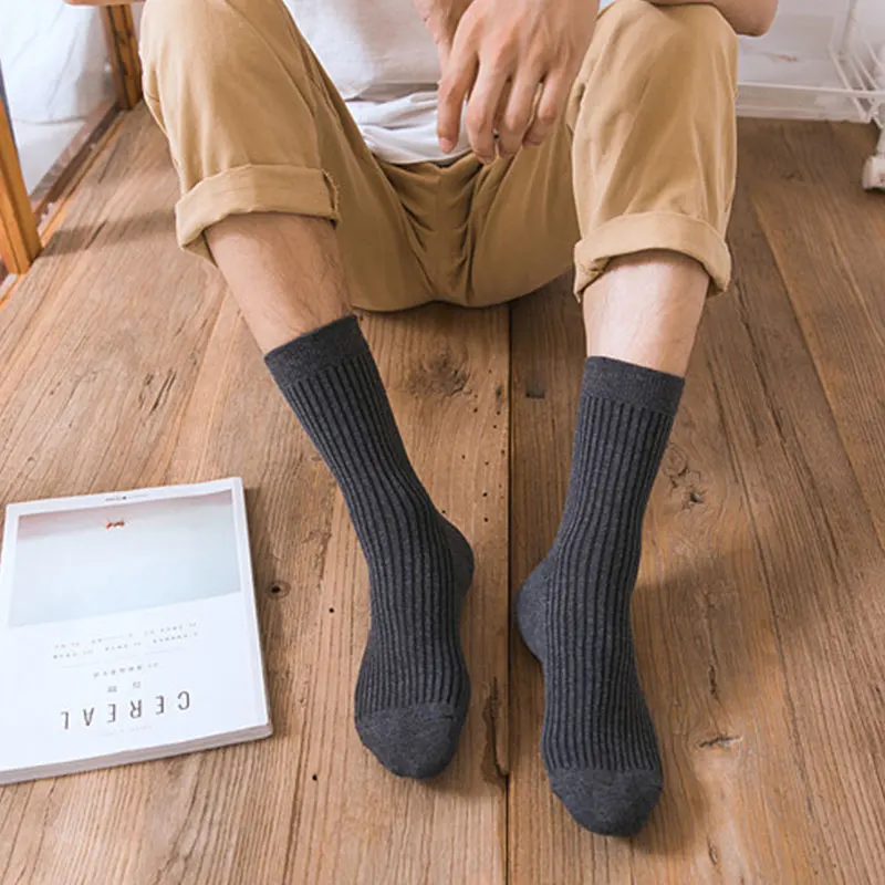 Solid Color Colorful Combed Cotton Striped Soft White Black Crew Dress Socks Men Crew Sport Socks