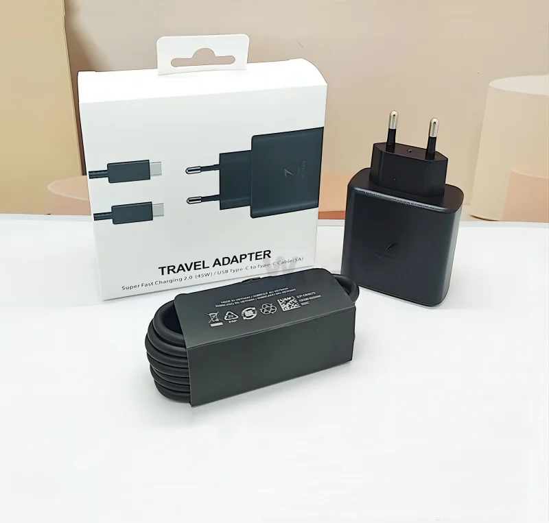 Hot Selling Type-c Charger Cubes 45W PD 3.0 Adapter Super Fast Charging Power US EU Plug For Samsung S24 S23 S22 Ultra S21 S20