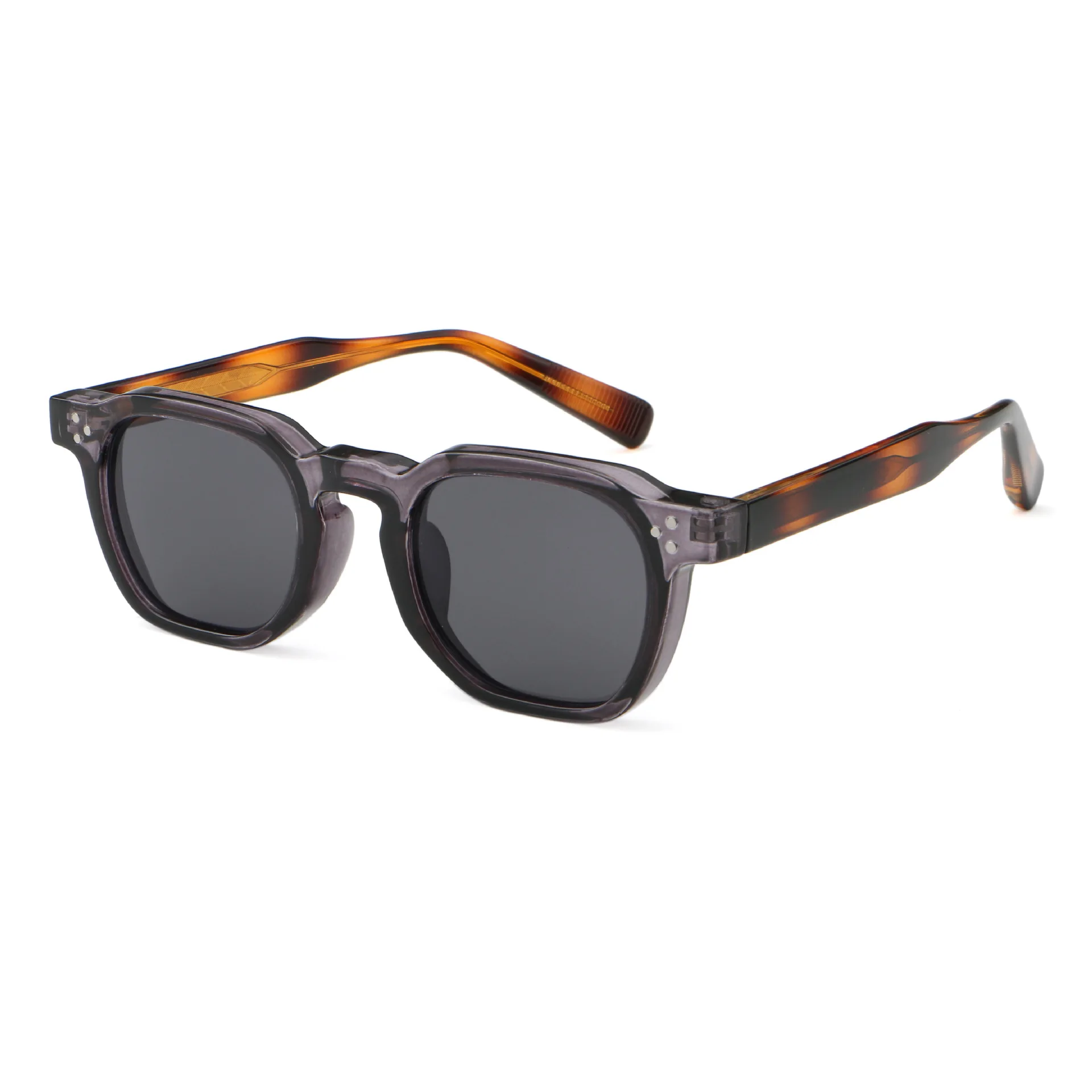 Hot Selling Eyewear Fashion Cp Sunglasses  Women Retro Classic Square Reinforced Wire-Core Temples Sunglasses