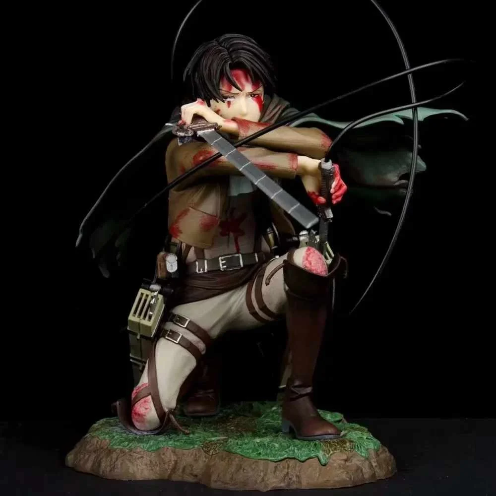 18CM  GK Anime Attack on Titan damaged cpatain Levi Ackerman PVC Action Figure Collectible Model Toy
