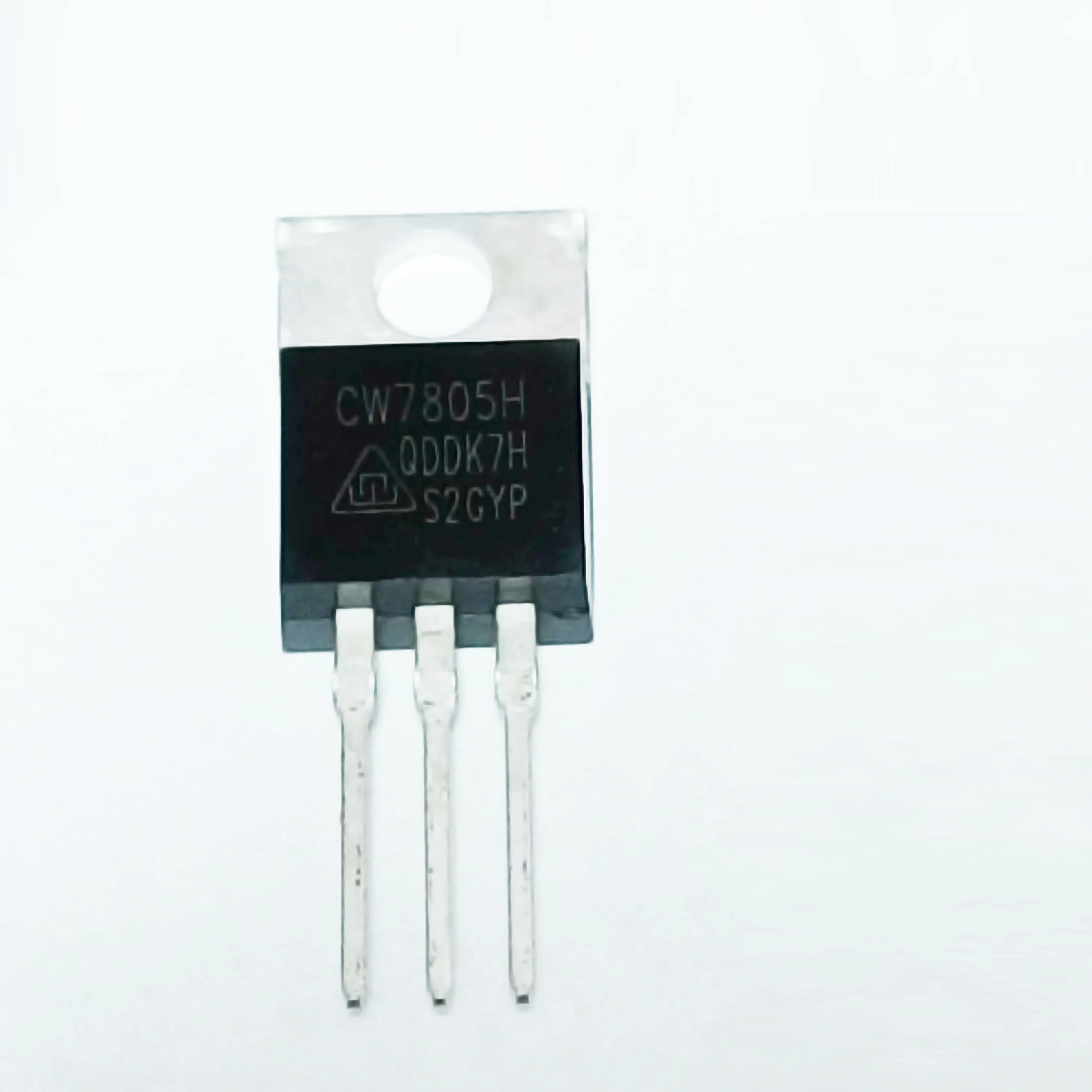 SHIJI CHAOYUE CW7805HCS Триод CW7805 L7805cv серии
