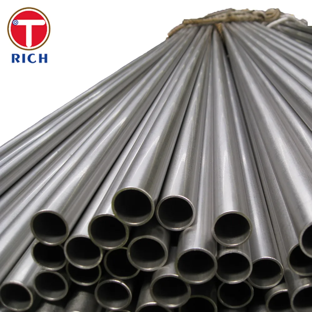 13CrMo44 Steel Tubes Alloy Steel Pipe For Heat Exchangers and Boilers