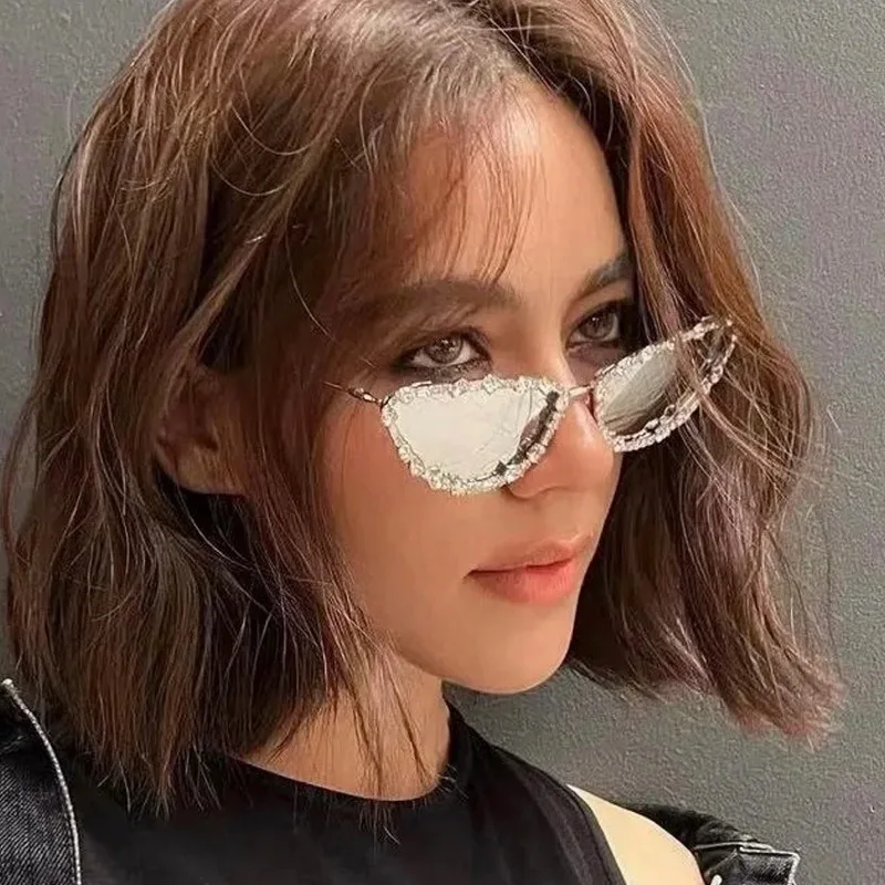 QSKY reasonable price vintage small cat eye metal frame diamond studded butterfly shades sunglasses