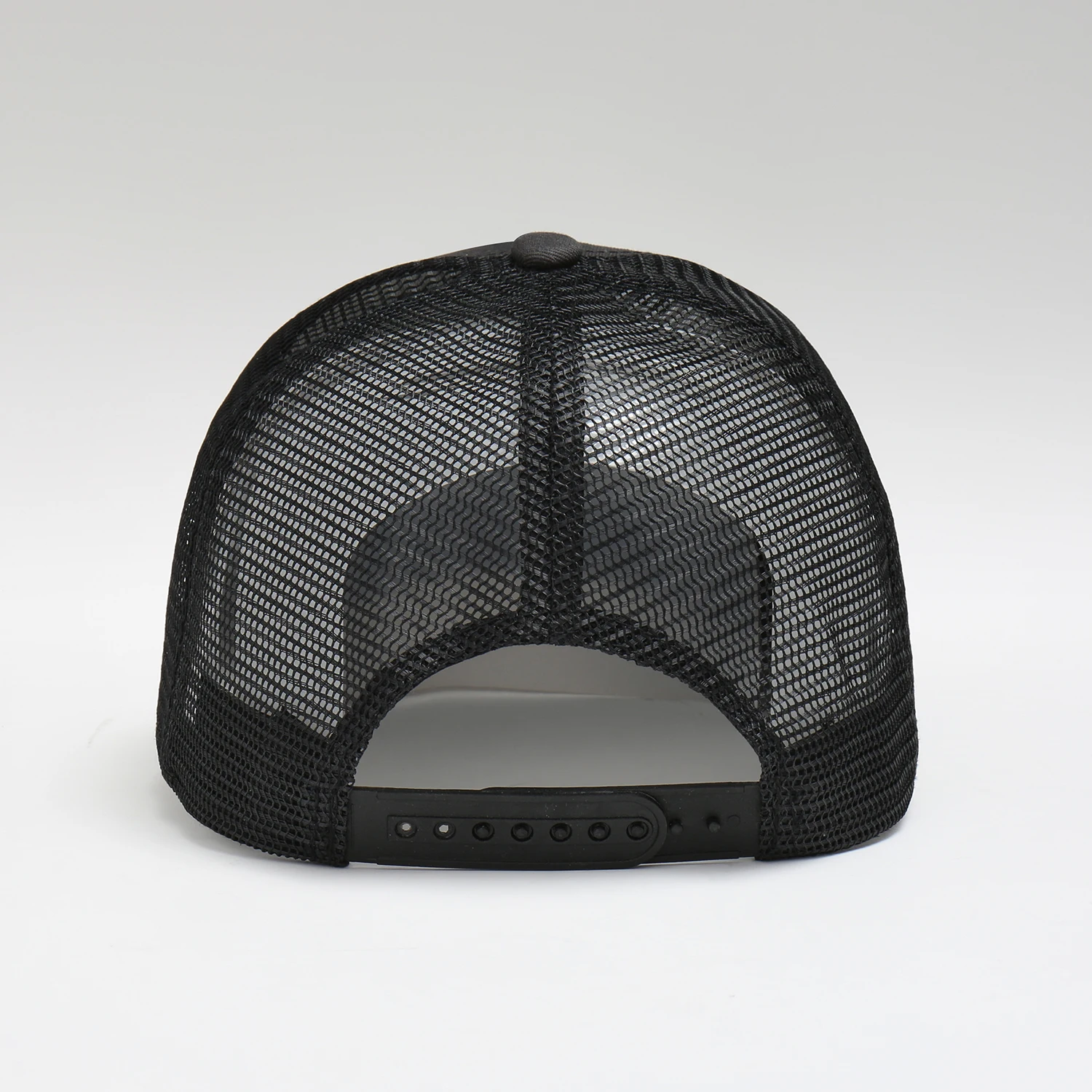 Custom Wholesale Mesh Cap Outdoor Activities Mountain Embroidery Baseball Cap Black Mesh Breathable Trucker Caps for Men