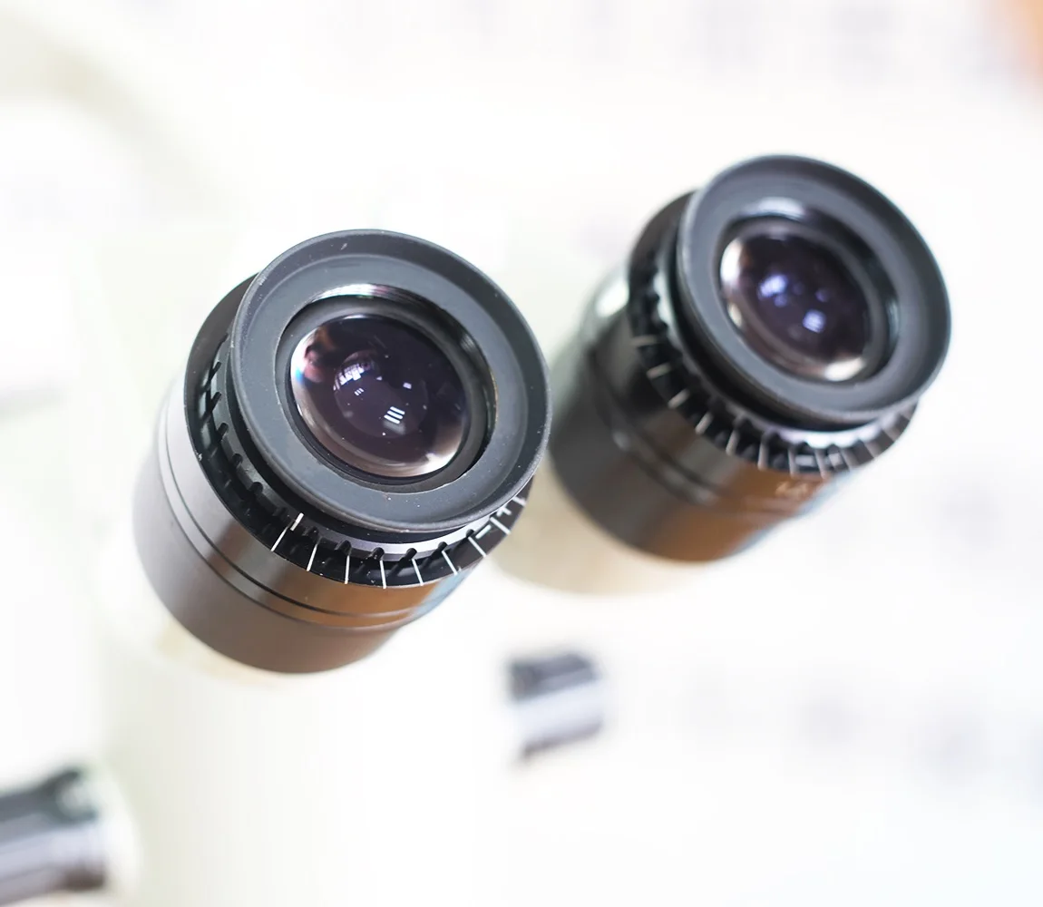 Low-cost medical science surgical operation high-definition microscope