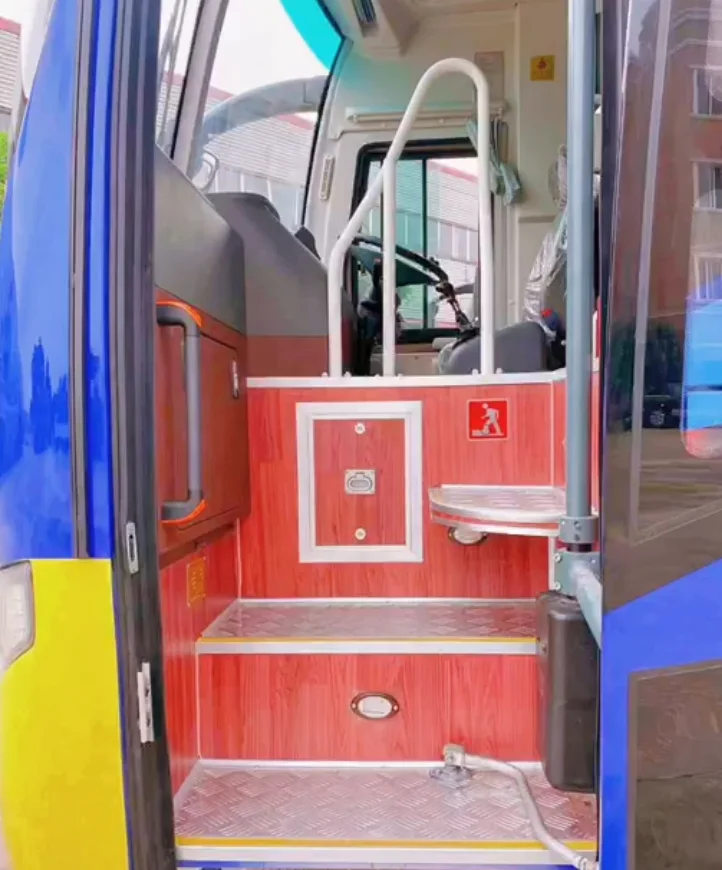 Лидер продаж 12 м новый дизайн роскошный автобус для дальних прогулок дизельный продажи