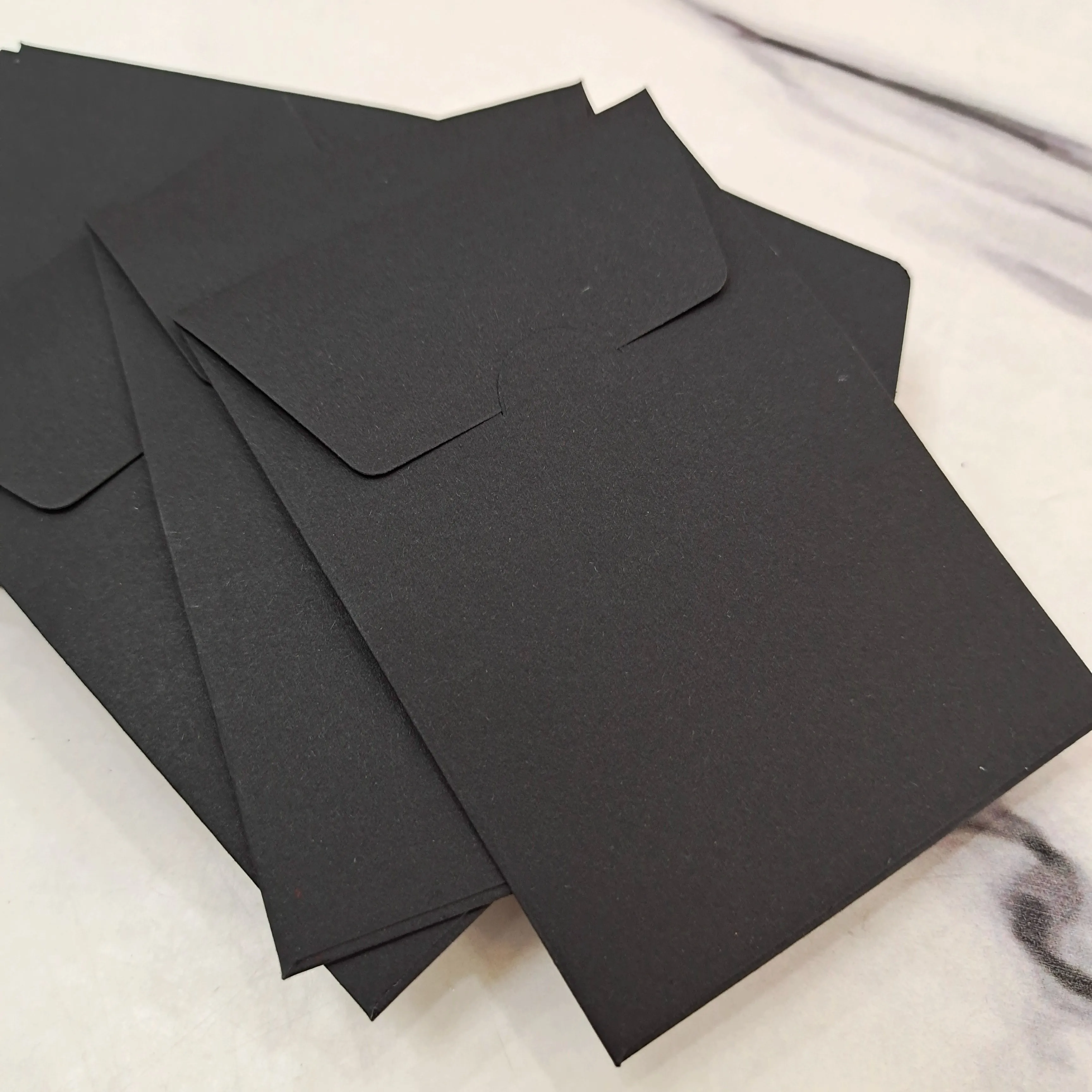 In Stock Hotel Key Card Envelope Credit Card Kraft Paper Box 2.8x3.9 inch Custom Logo Gift Card