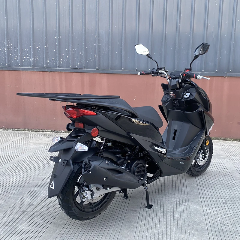 DOT&EPA Certified Professional 150CC Motorcycle Customized Logo Gasoline Scooters 200cc Motorcycle wholesale