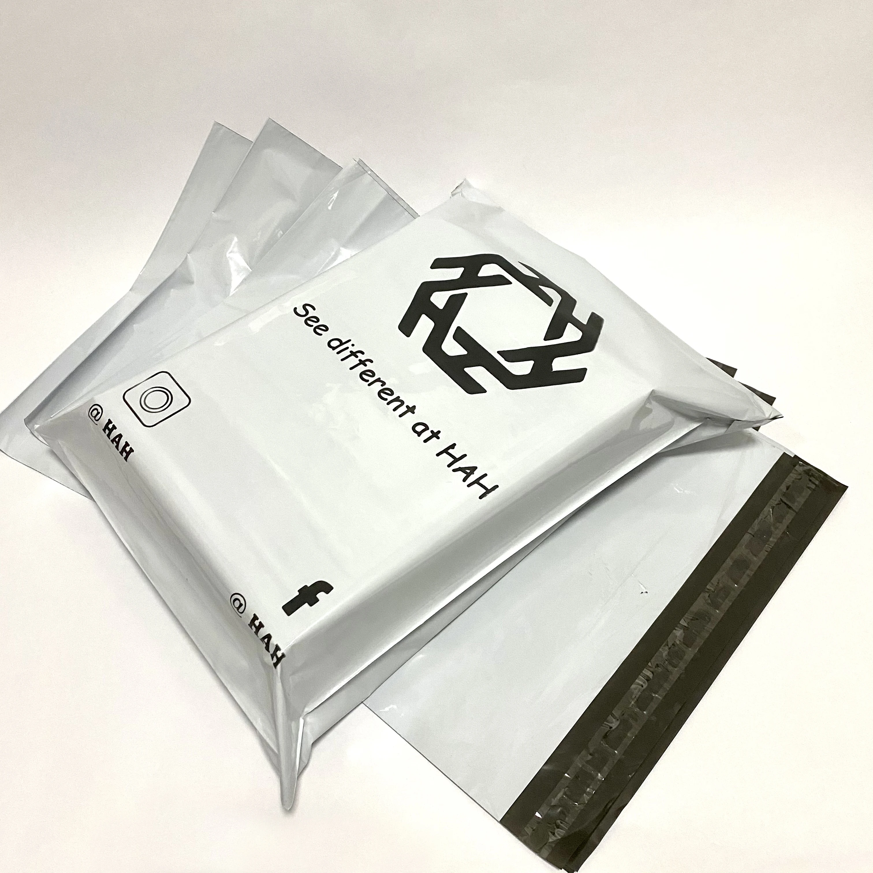 Factory Wholesale cheap Waterproof Soft Touch Customizable Small Mailbag Customized_Poly_Mailer