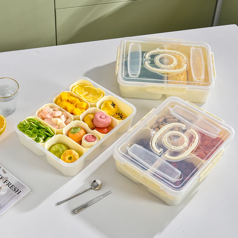 BOCHENG Kitchen Sealed Portable Plastic Spice Container Snack Storage Clear Divided Serving Veggie Tray Box With Lid And Handle