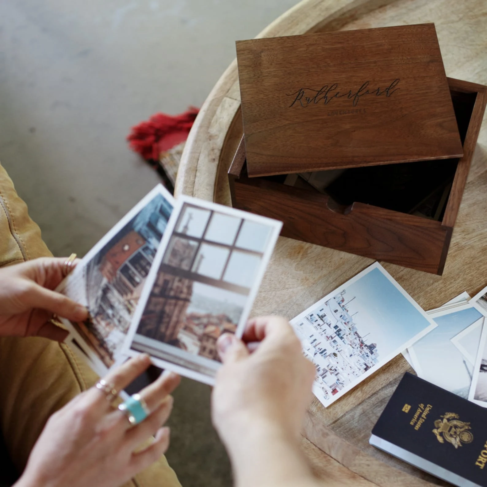 Custom Wholesale Personalize Design Memory Photo Keepsake Wooden Photo Box