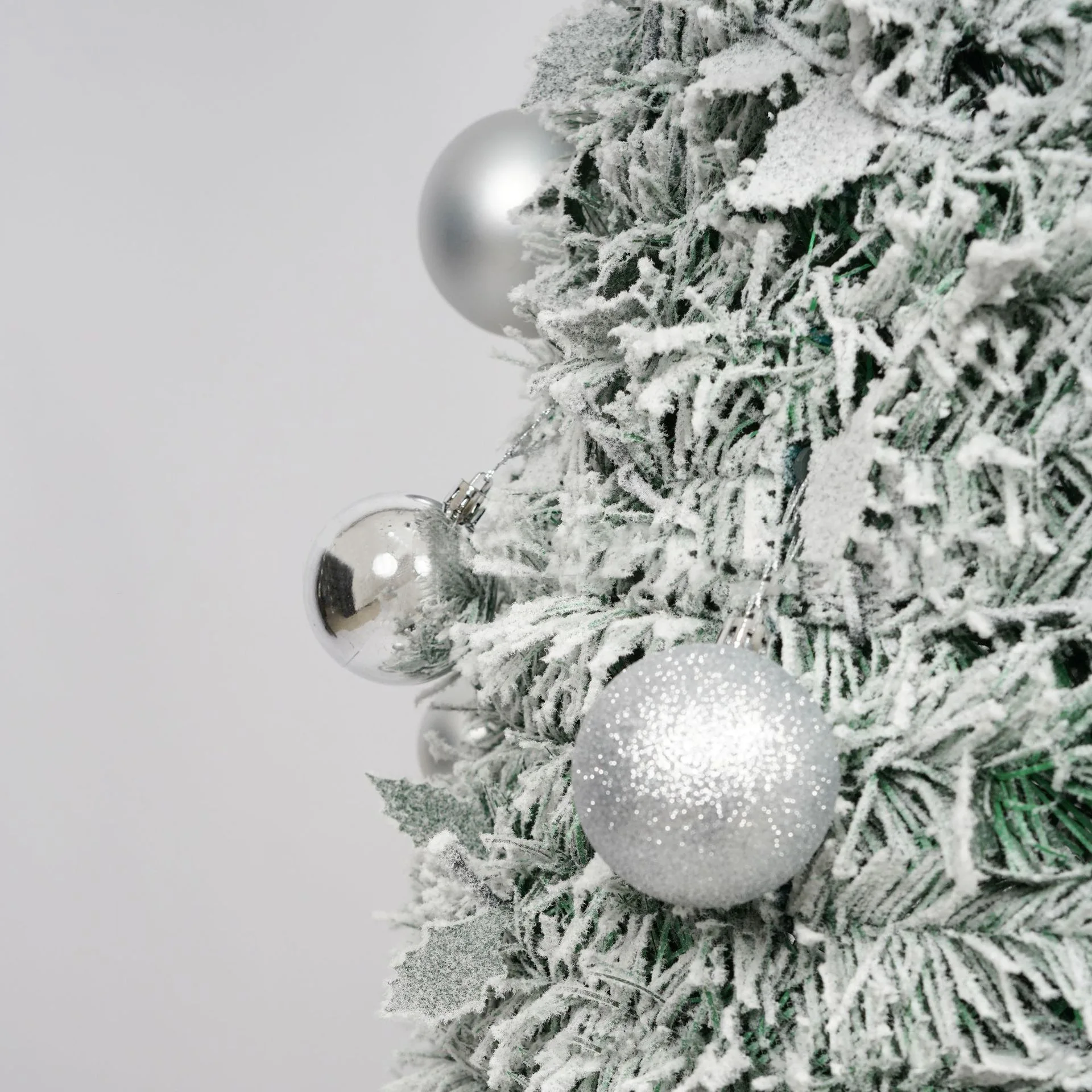 2024 New Arrival 6ft 7ft 8ft 9ft Pre-lit Pop Up Xmas Tree Pop Up Christmas Tree for Christmas Decorations