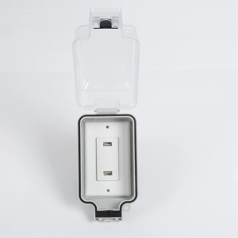 IP66 outdoor waterproof socket with 2 USB US standard suitable for many places safty certification