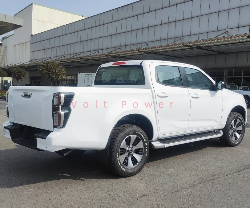 China Dongfeng Mini RICH 6 Diesel Engine 4WD Pickup Truck Double Cab Manual Transmission Euro 5 Emission 4L 4x4 High Left