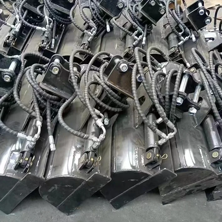 Wholesale Ttilt Cleaning Bucket for Kubota Excavator New Tractor Tilt Bucket for Sale