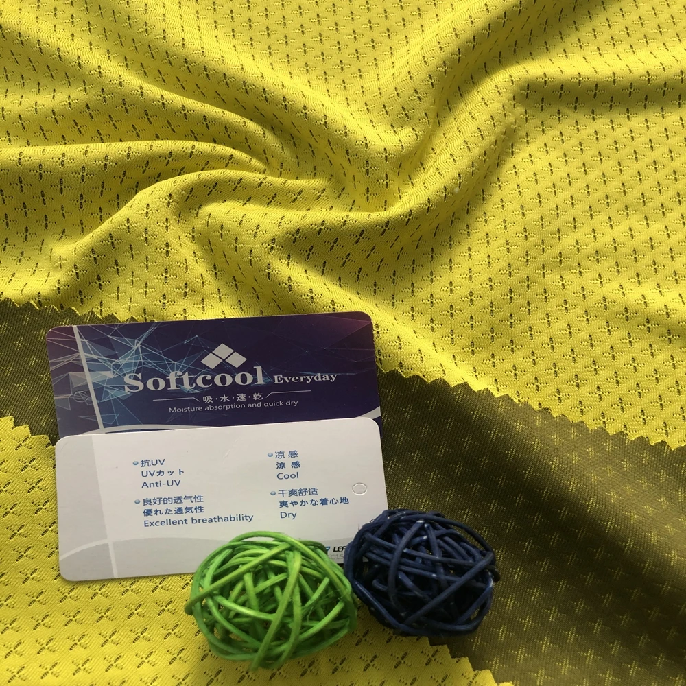 Continuous cold water absorption speed drying sports leisure towel mask sportswear jacquard mesh polyester blended fabric