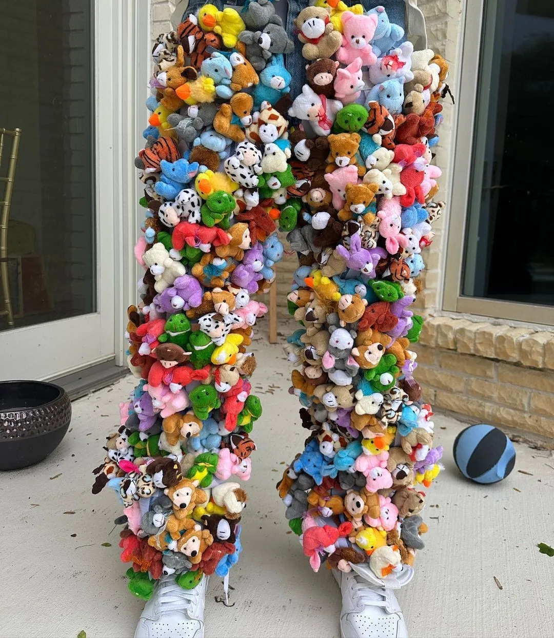 ZhuoYang Garment Custom High Quality Stuffed animal pants wholesale design of street patch work bootcut jeans for men