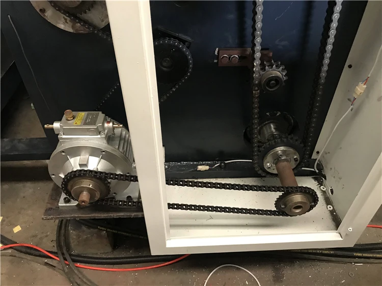 Automatic Perforated Bathroom Tissue Roll Embossing Rewinding Toilet Paper Machinery Supplier