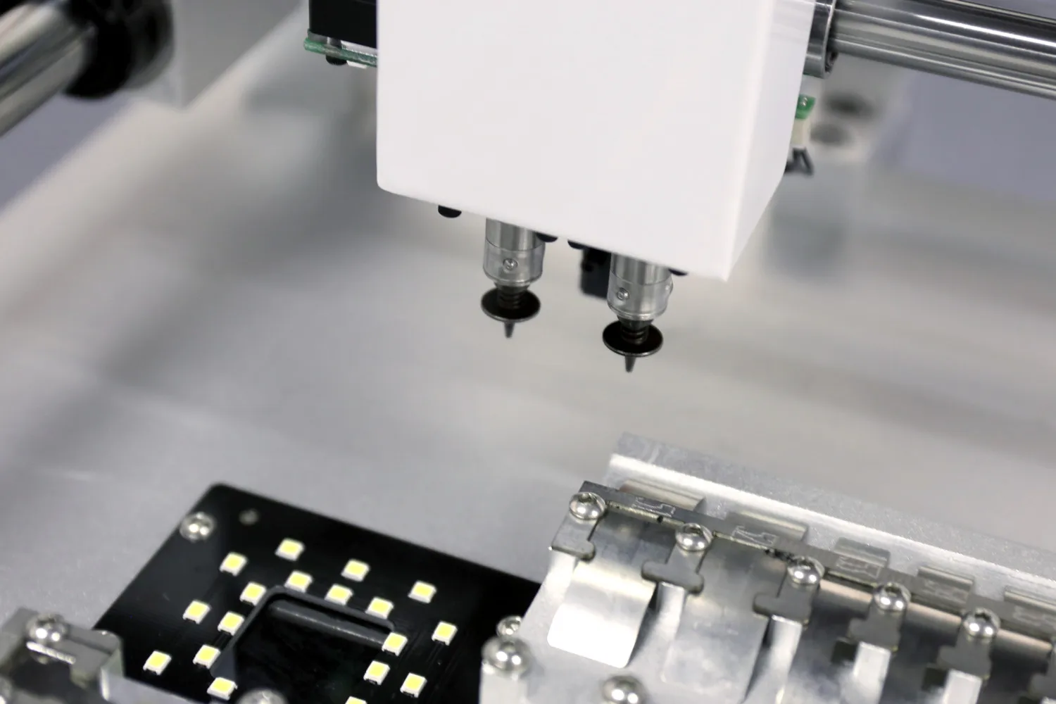 
NeoDen3V small desktop pick and place machine pnp machine for led, 0402-5050 