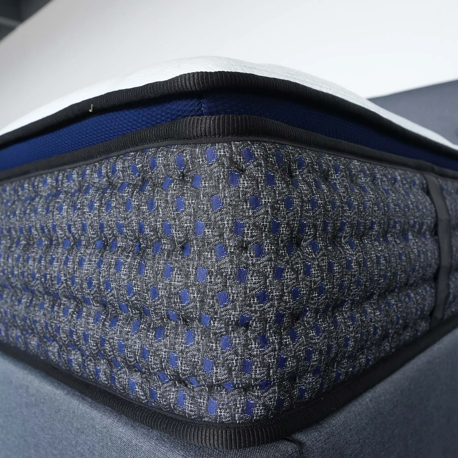 China Factory Hotel Mattress Comfortable Home Mattress Pocket Spring Mattresses Rolled up in a Box