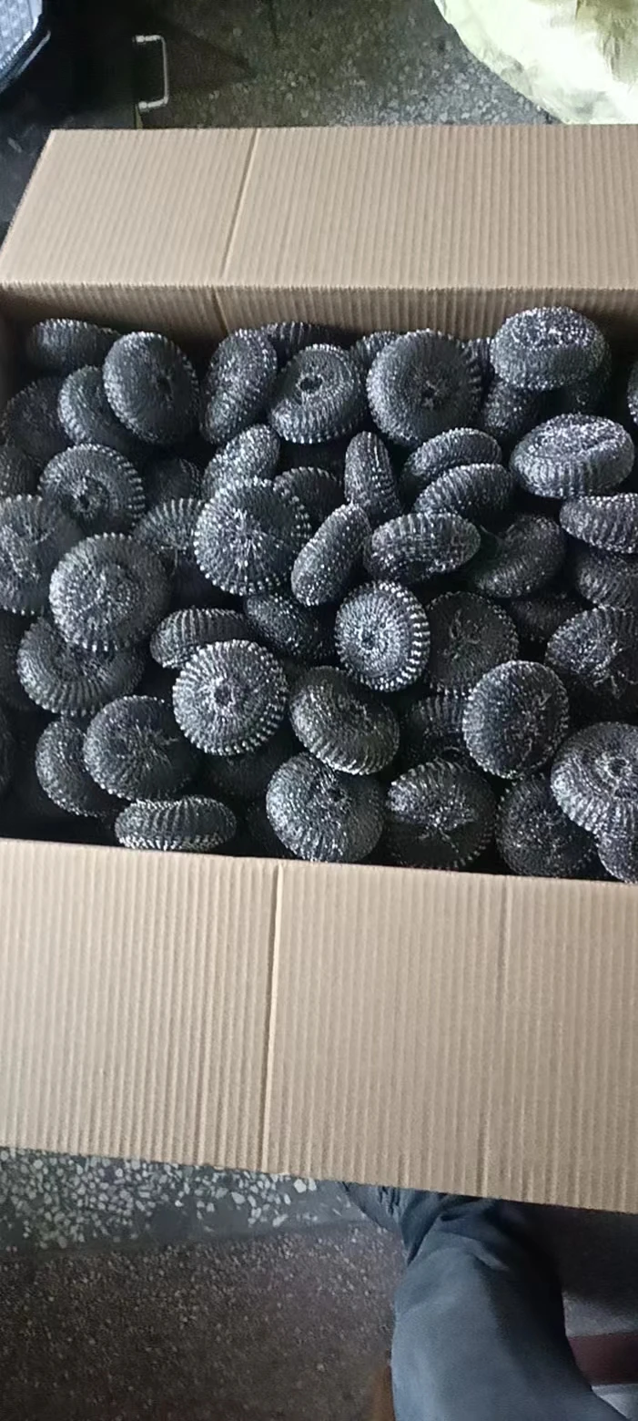 factory supplying stainless steel wire ball 0.13mm wire automatic scourer  spiral  wire ball kitchen cleaning scourer