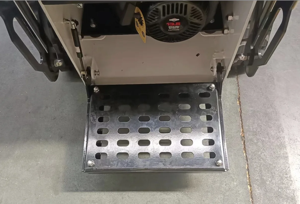 China Skid Steer Loader Earth-Moving Machinery Wheel Skid Steer Loader New Skid Steer Loader