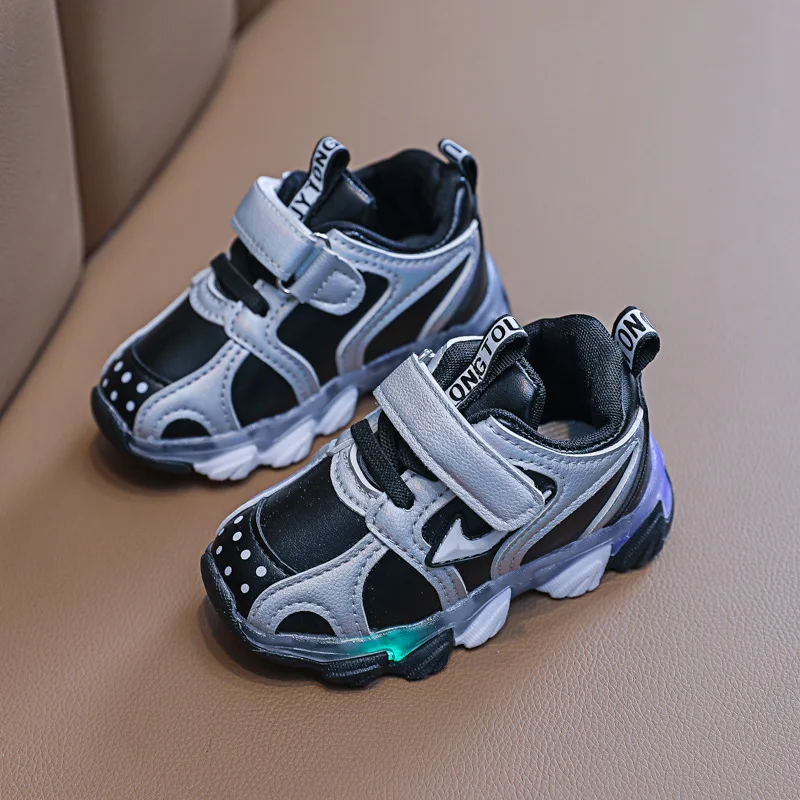
Hot Sale Slip On Led Light Up Kid Led Flash Sport Shoes Sneakers 
